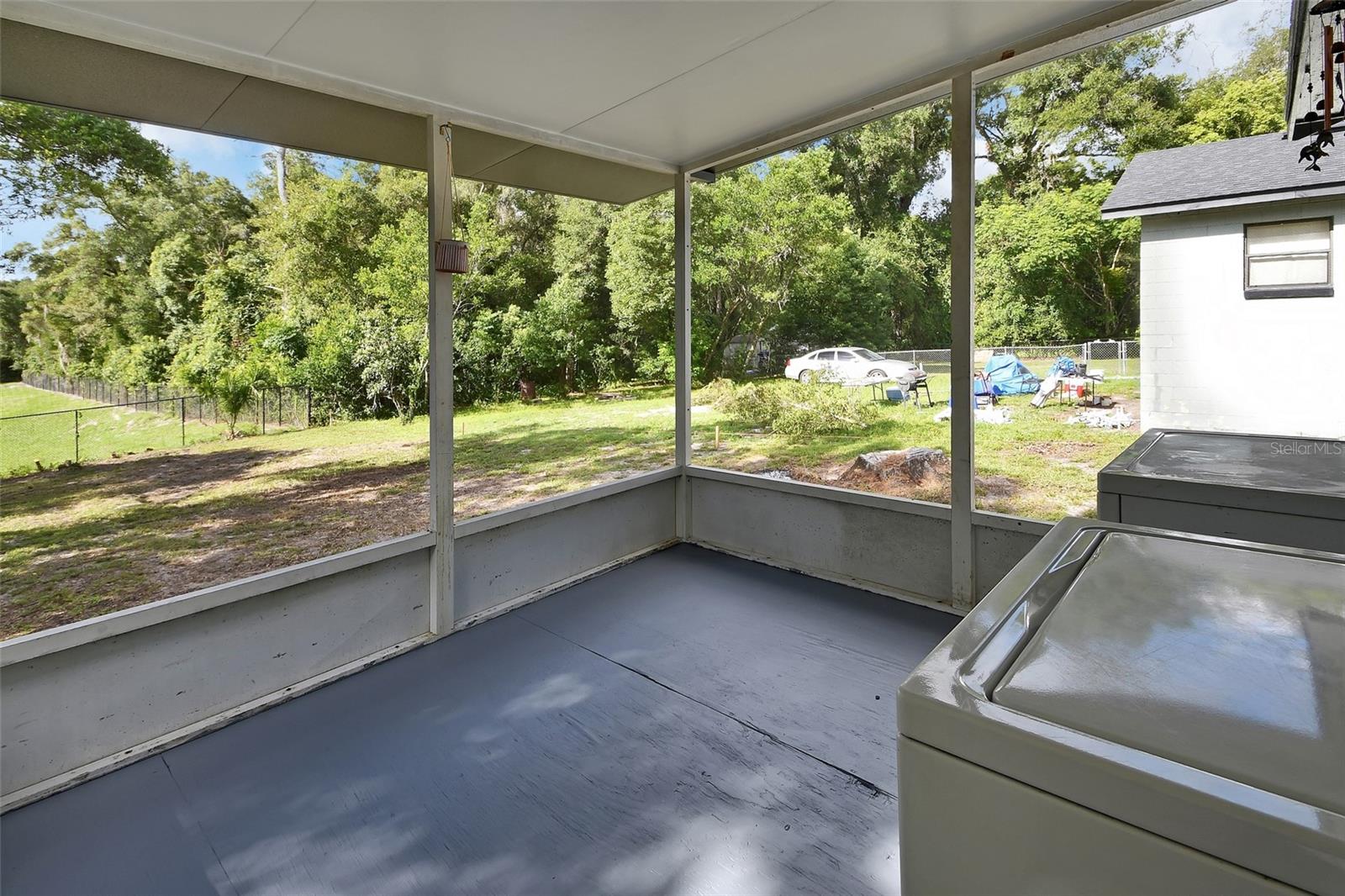 ATHENS REALTY CO BLKS 203-206 INC DELAND - Residential