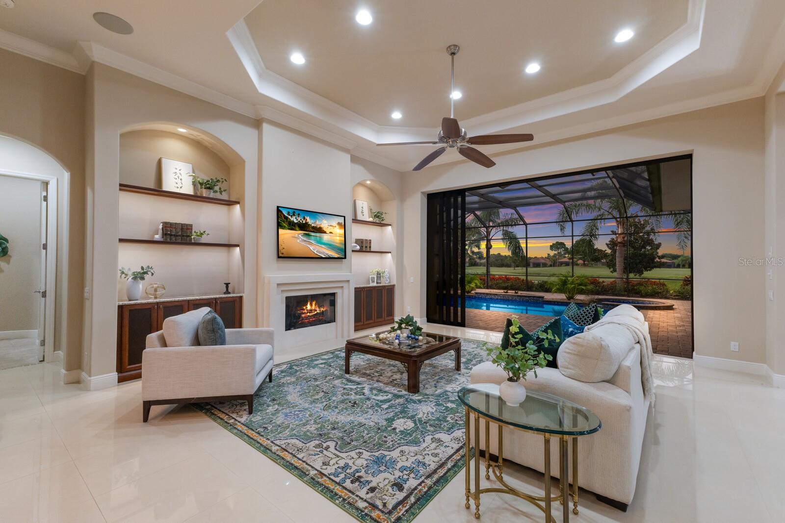 COUNTRY CLUB EAST AT LAKEWOOD RANCH - Residential