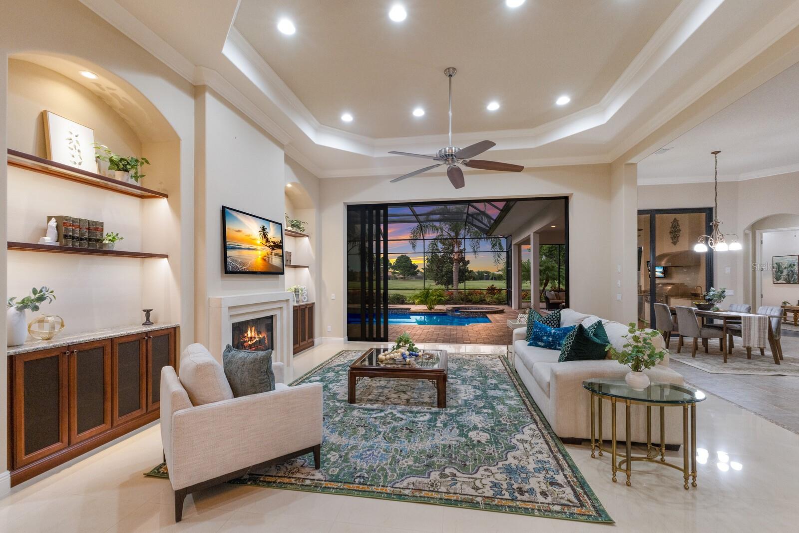 COUNTRY CLUB EAST AT LAKEWOOD RANCH - Residential