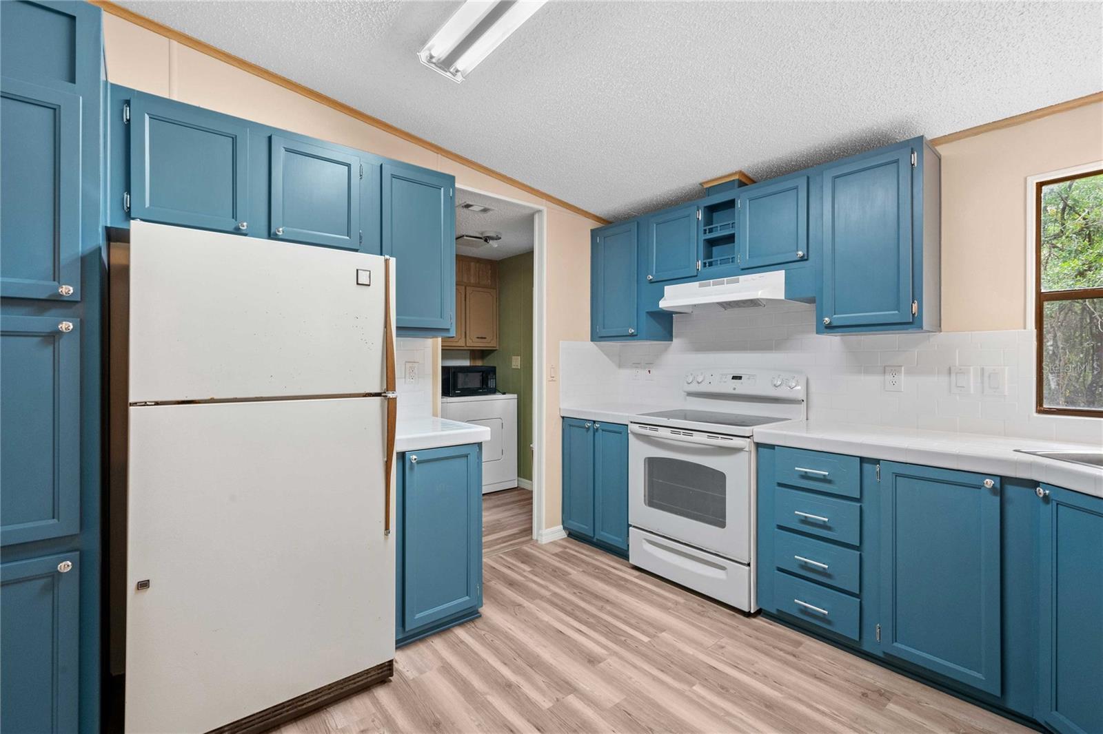 SUNBURST HILLS SUB - Residential