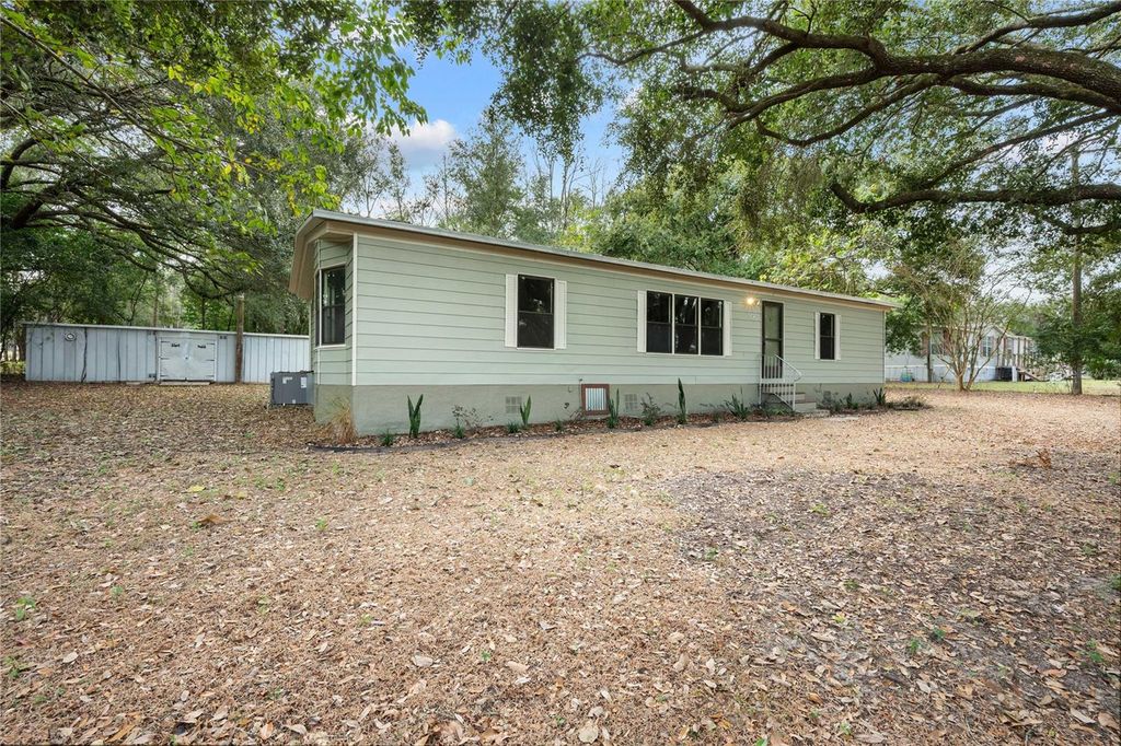 Photo of 39720 Sunburst Drive, Dade City, FL 33525 (MLS # TB8453451)