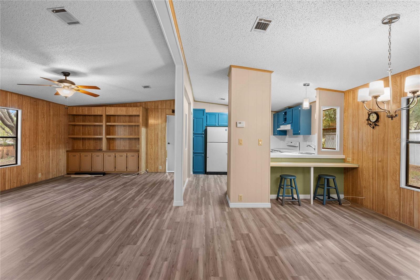 SUNBURST HILLS SUB - Residential