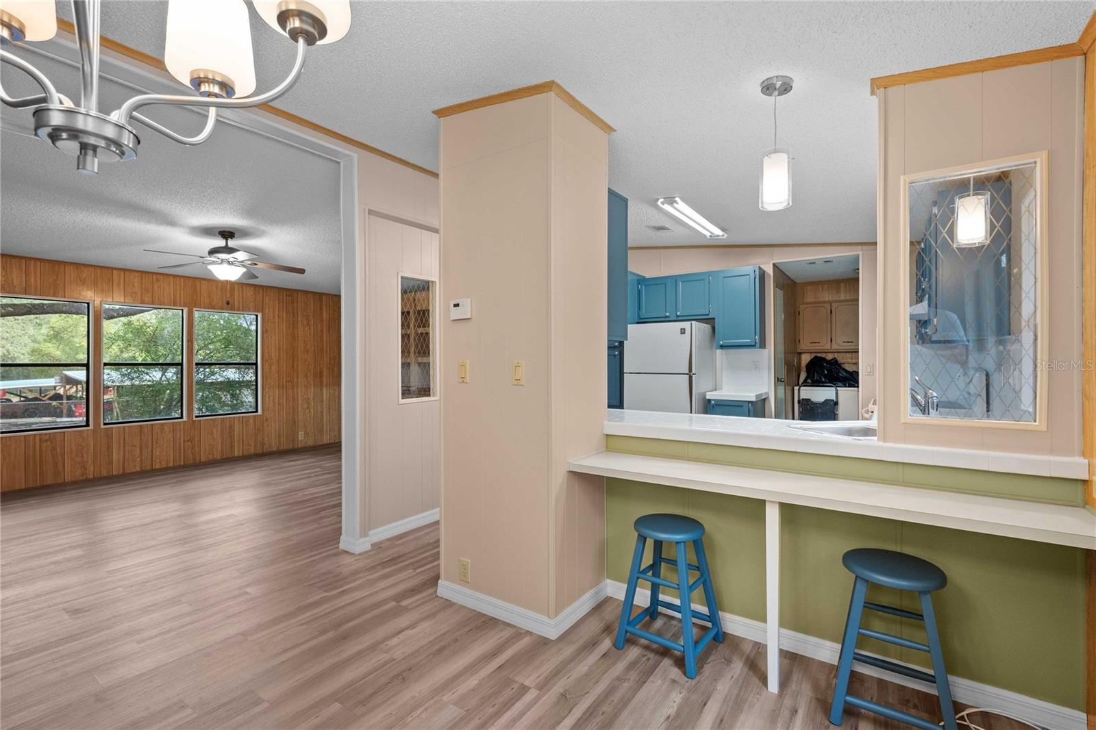 SUNBURST HILLS SUB - Residential