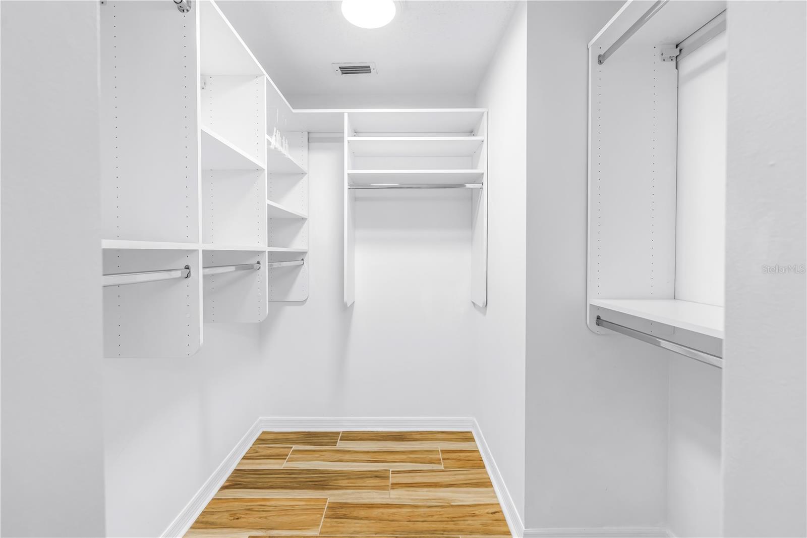 GARDENS AT PALM-AIRE COUNTRY CLUB I - Residential Lease