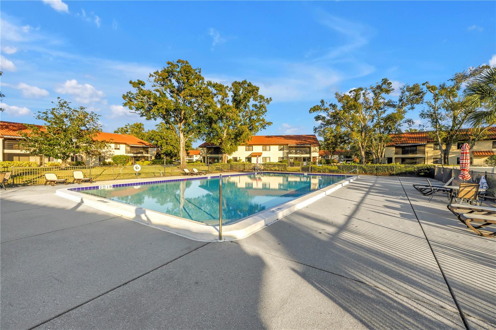 GARDENS AT PALM-AIRE COUNTRY CLUB I - Residential Lease