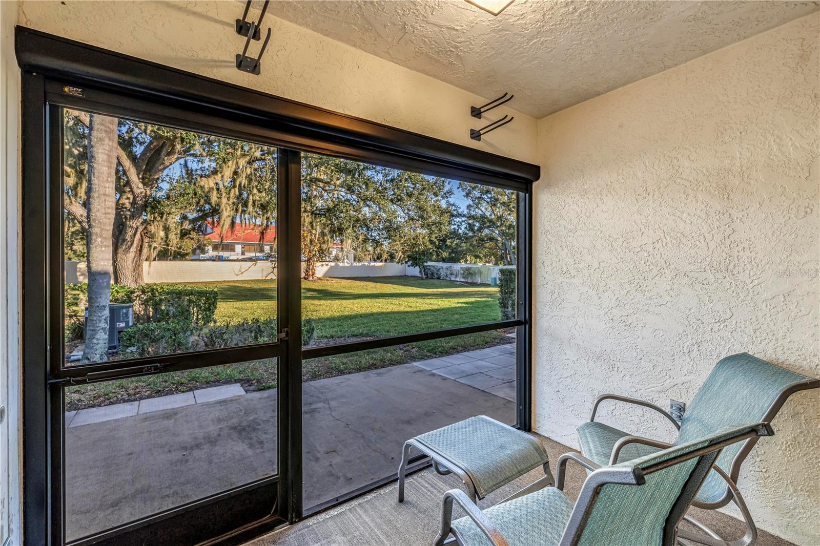 GARDENS AT PALM-AIRE COUNTRY CLUB I - Residential Lease