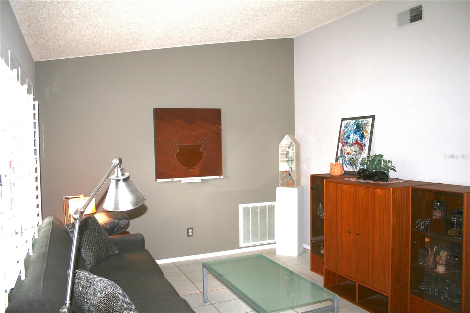 HILLTOP GROVES ESTATES - Residential