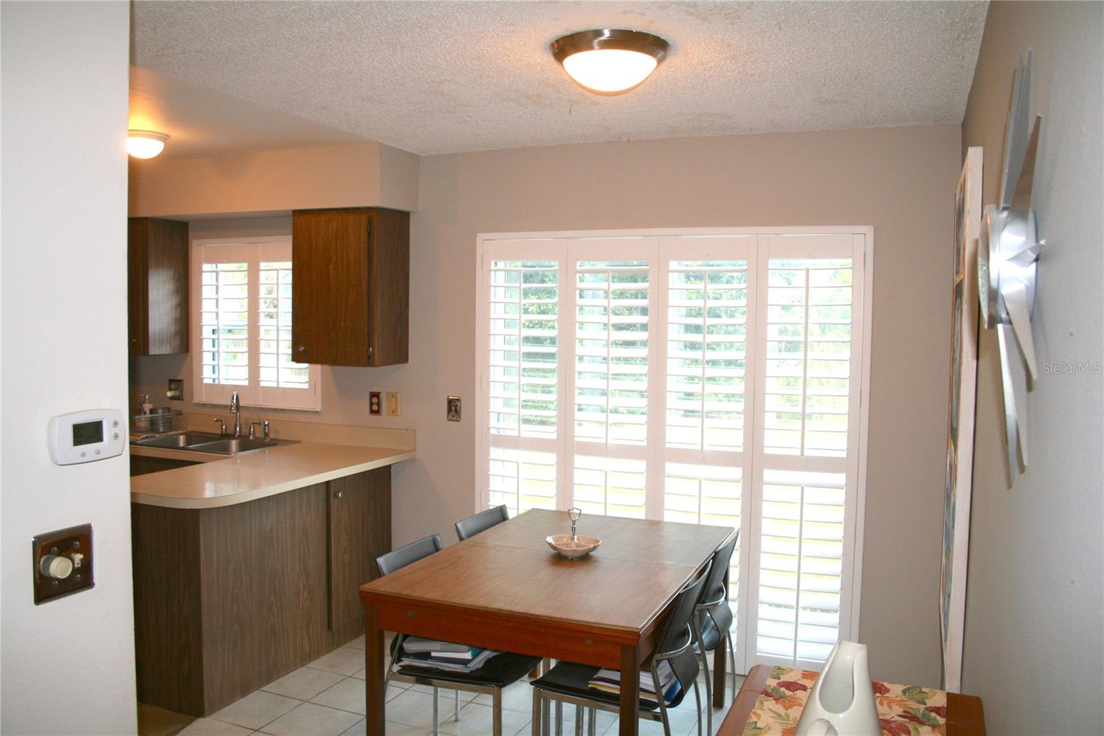 HILLTOP GROVES ESTATES - Residential