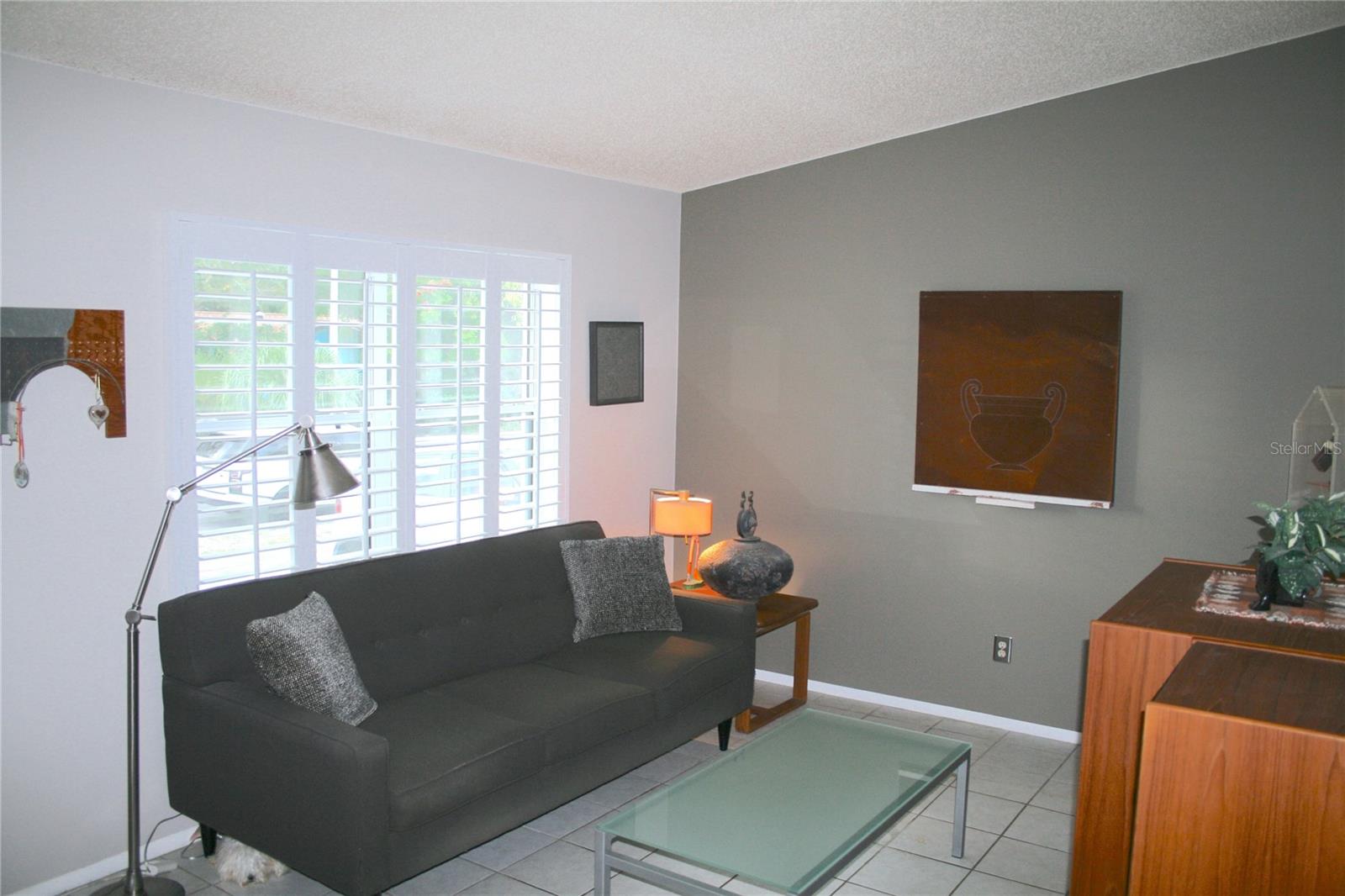 HILLTOP GROVES ESTATES - Residential