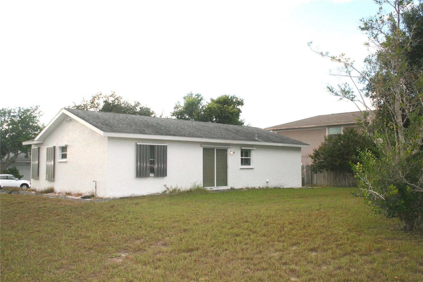 HILLTOP GROVES ESTATES - Residential