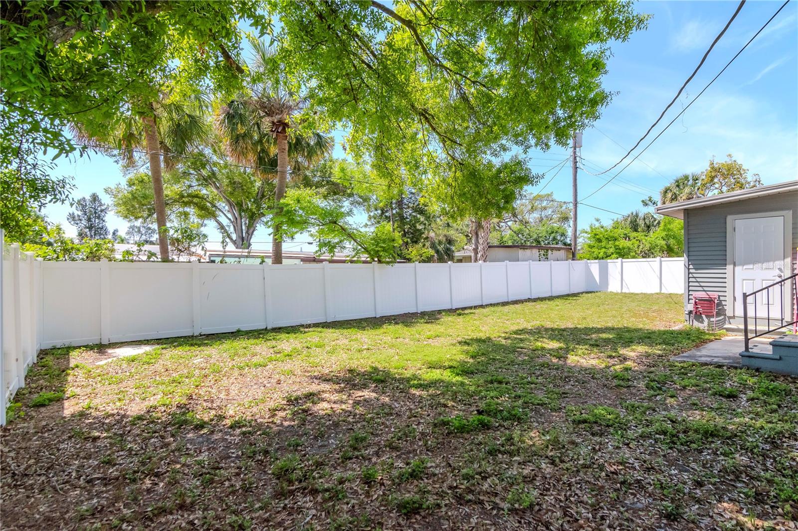 RIVERSHORES - Residential