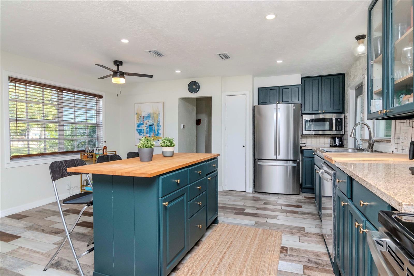 RIVERSHORES - Residential