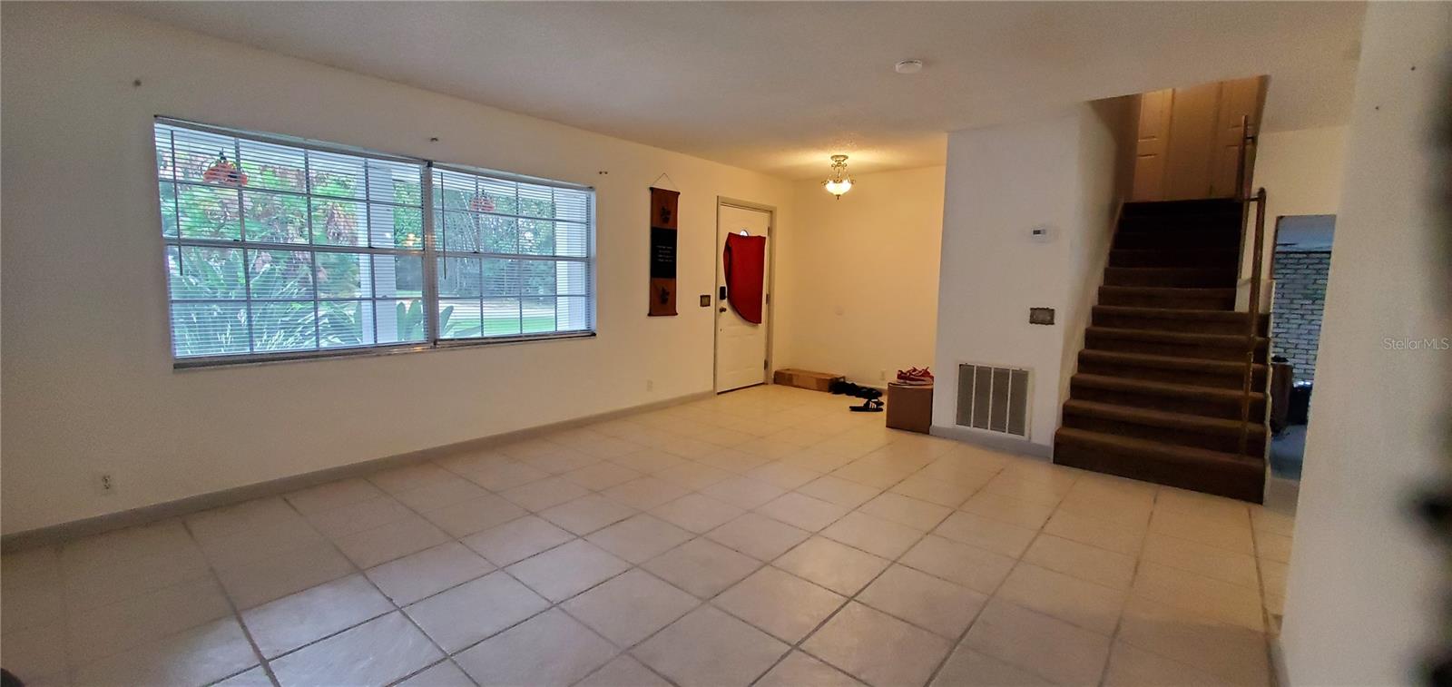 555 ALACHUA DRIVE