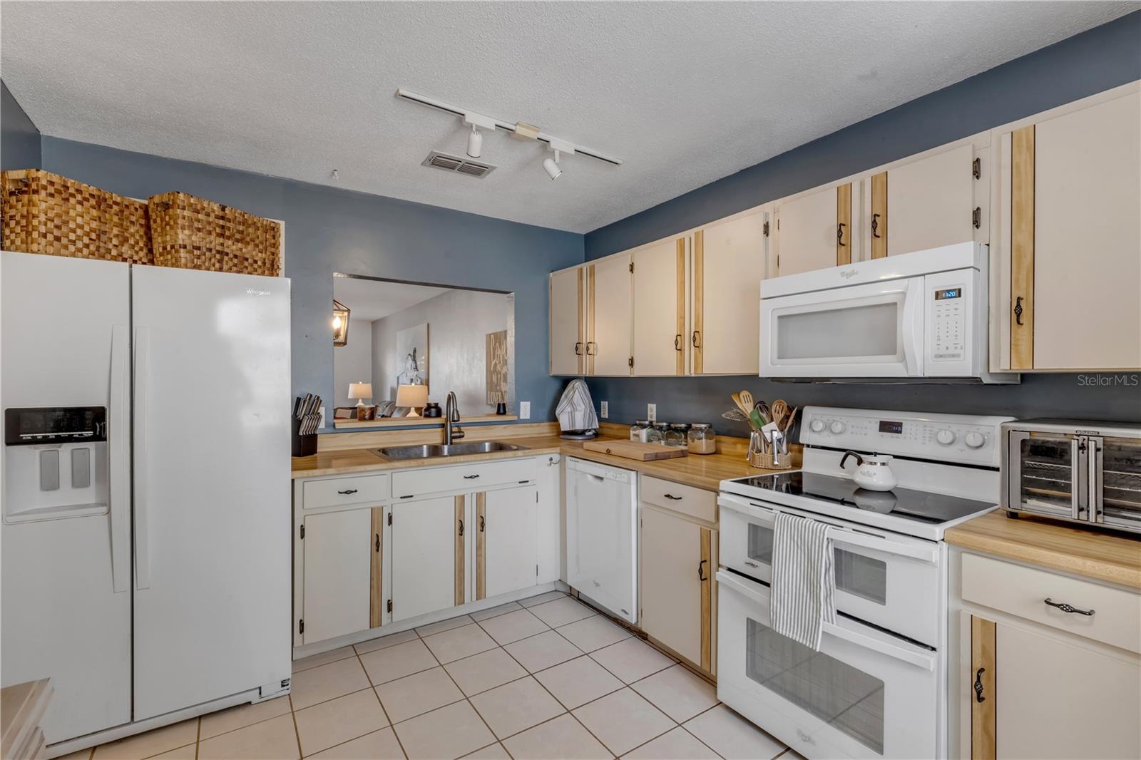 SUMMER TREES UN III-B - Residential