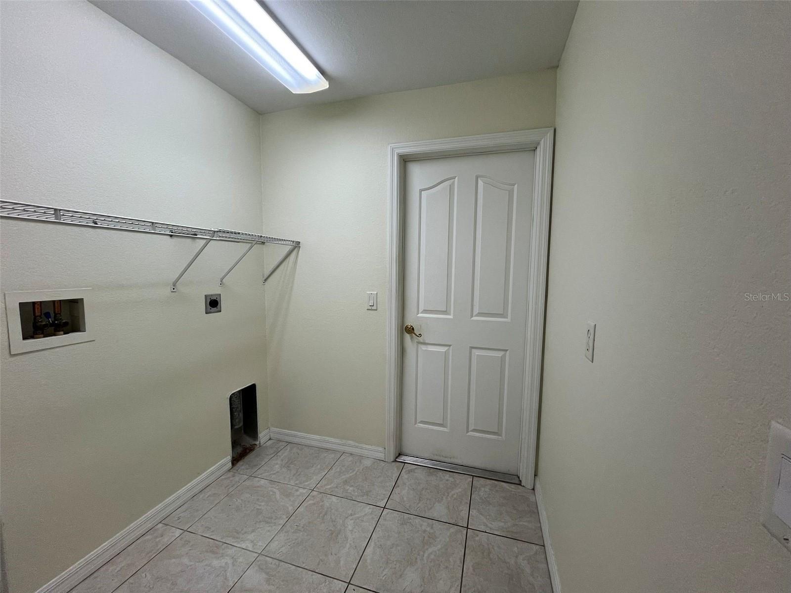 PORT CHARLOTTE SUB 26 - Residential Lease