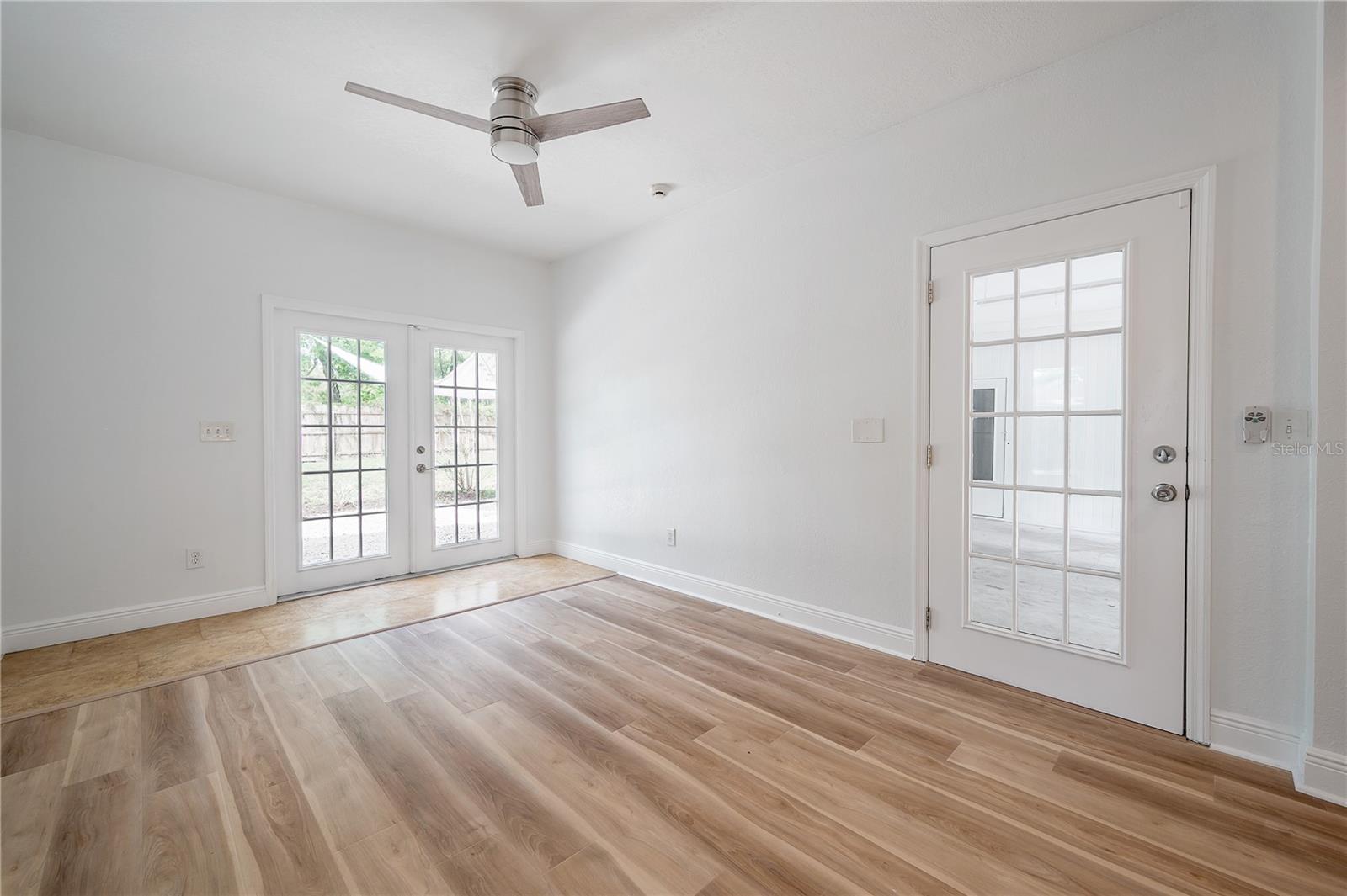 DOWNING SUB - Residential