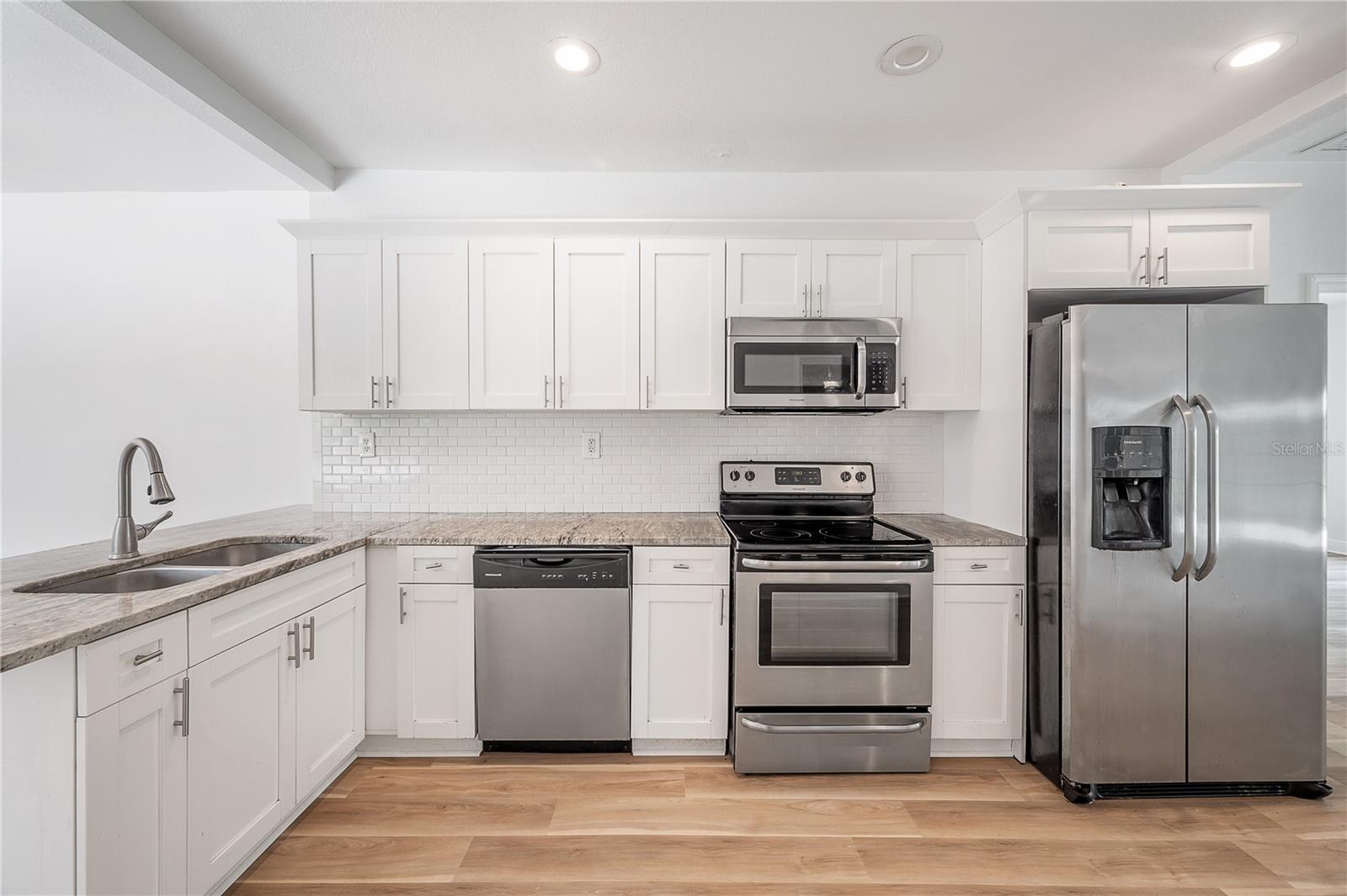 DOWNING SUB - Residential