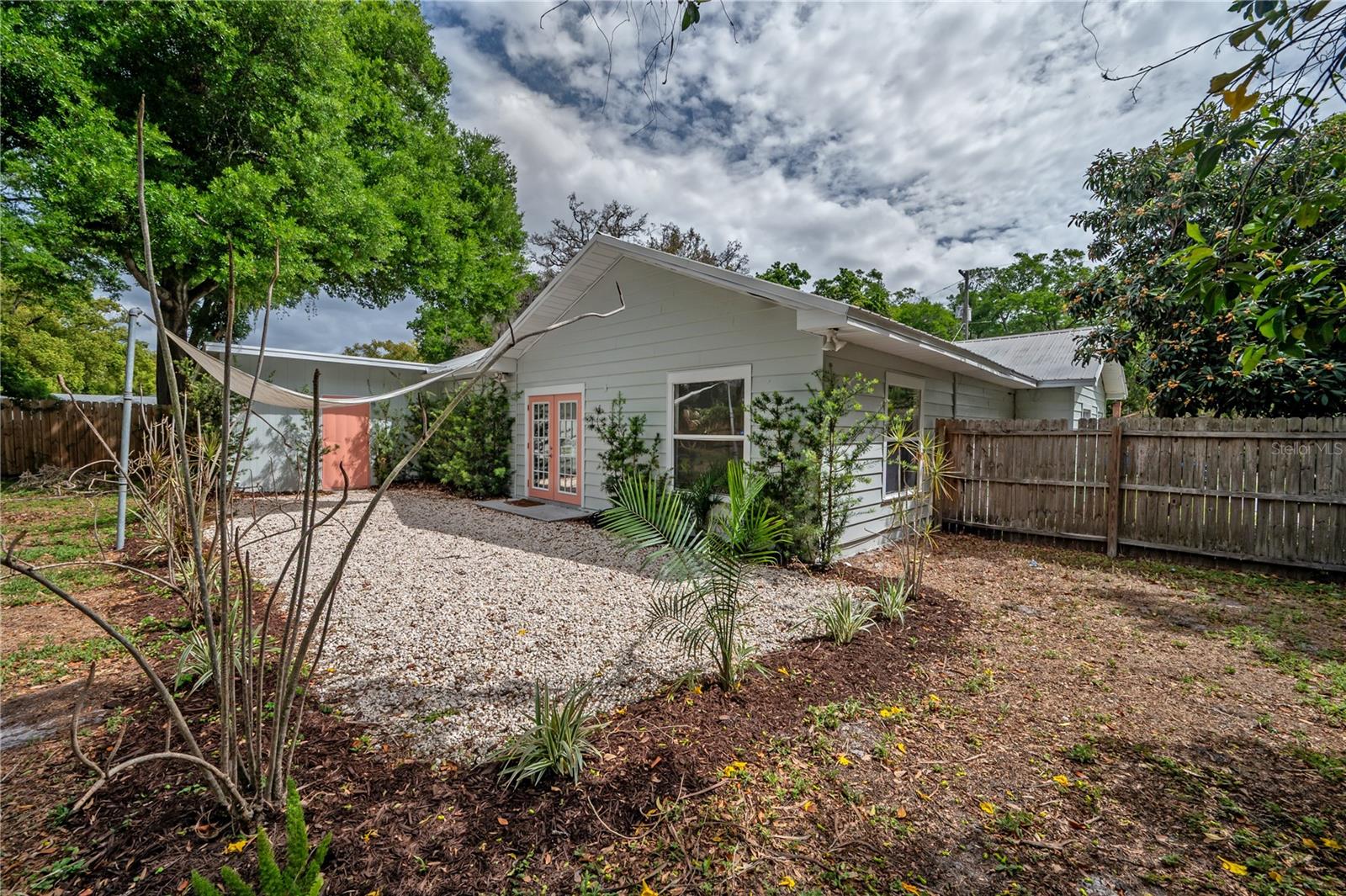 DOWNING SUB - Residential