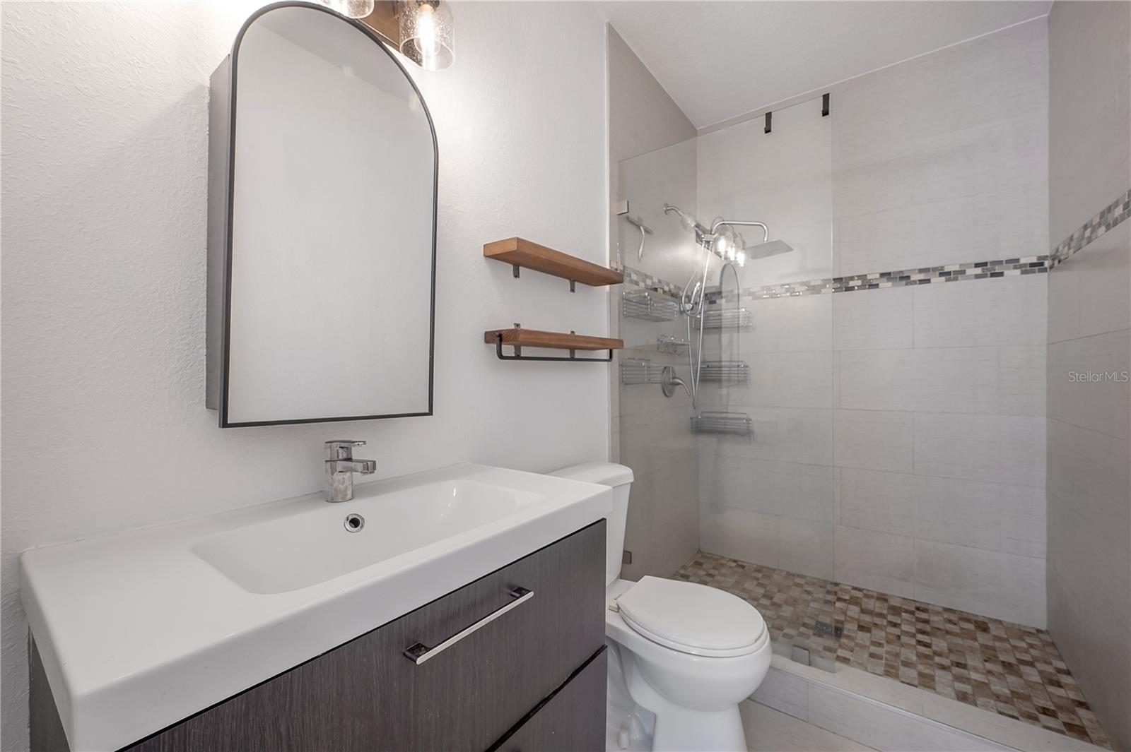 DOWNING SUB - Residential