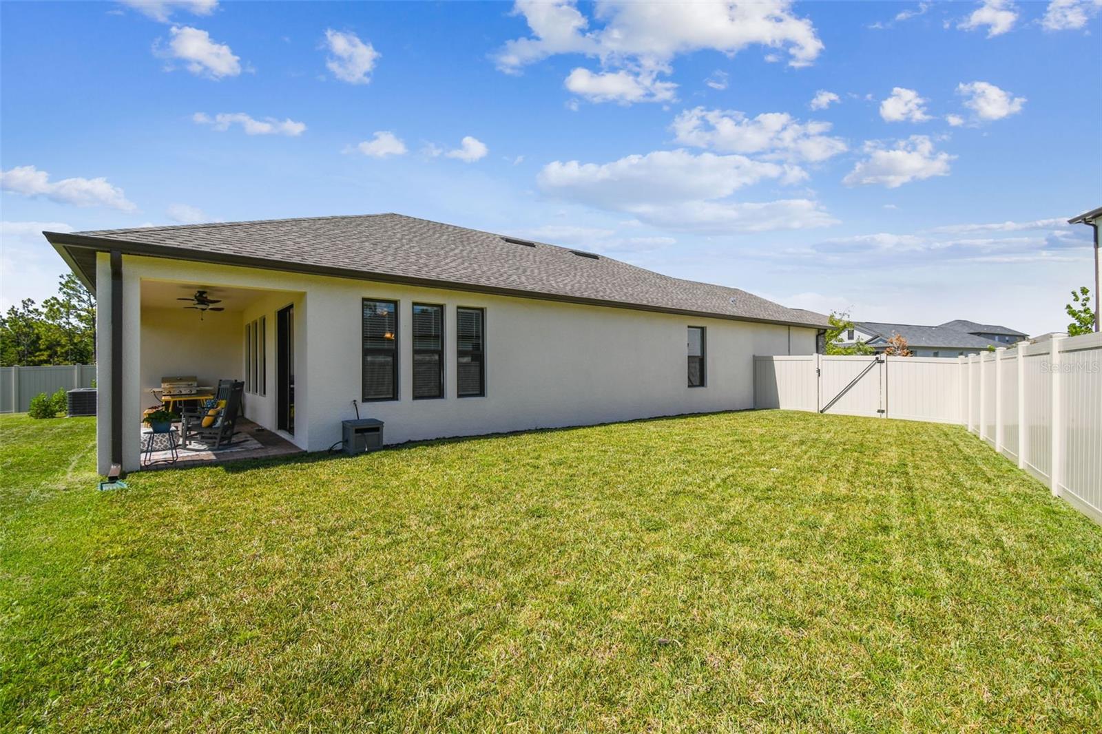 CONNERTON VILLAGE TWO PRCL 209 - Residential Lease