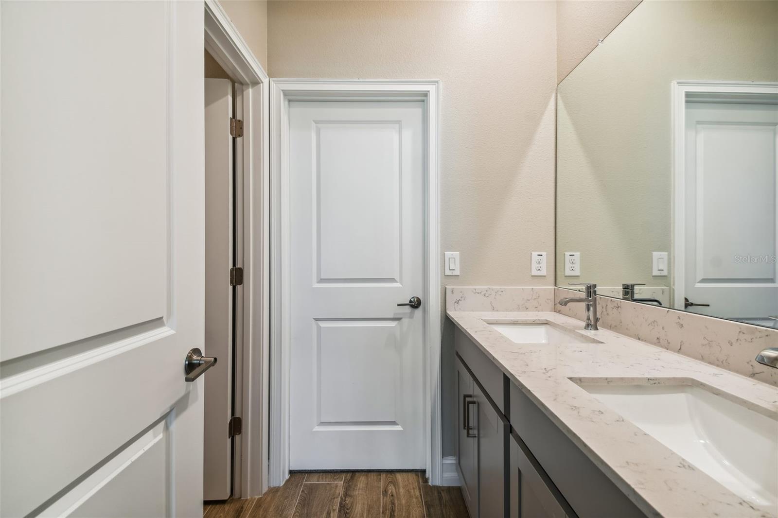 CONNERTON VILLAGE TWO PRCL 209 - Residential Lease