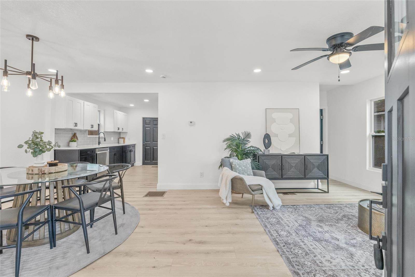 7 HAMILTON HEATH DRIVE