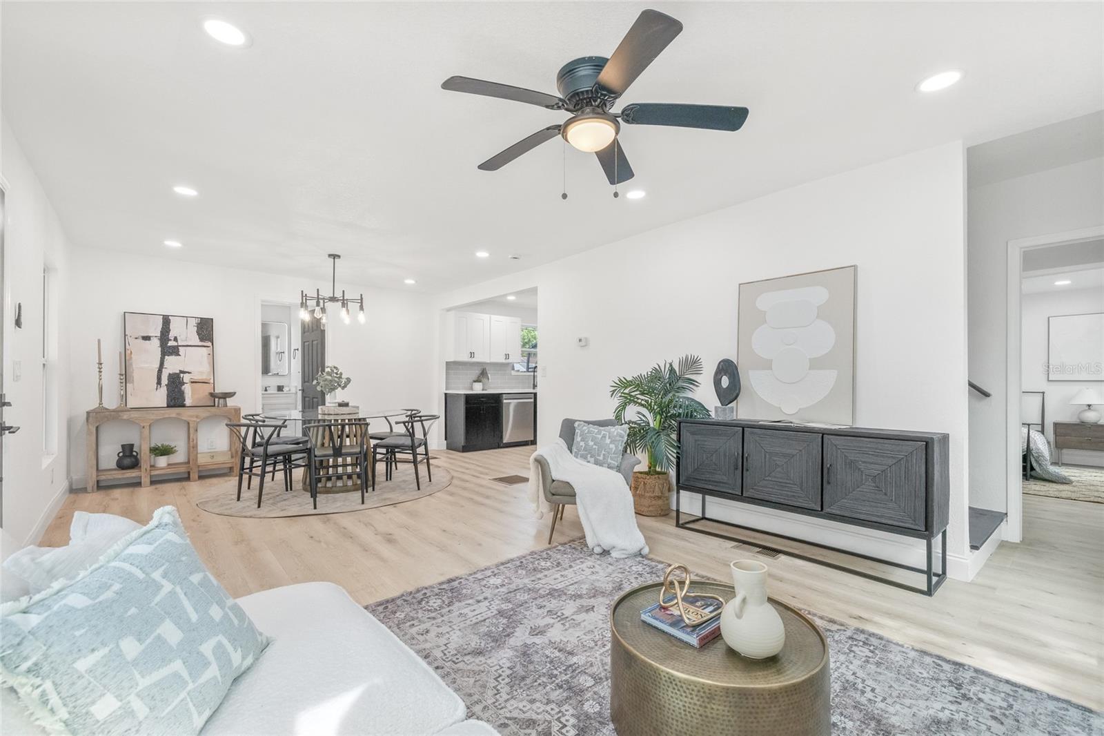 7 HAMILTON HEATH DRIVE