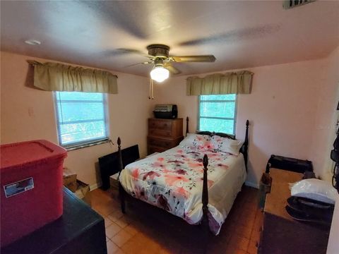 Tiny photo for 995 W 11th Avenue, Mount Dora, FL 32757 (MLS # G5101519)