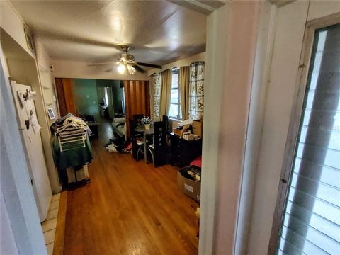 Tiny photo for 995 W 11th Avenue, Mount Dora, FL 32757 (MLS # G5101519)