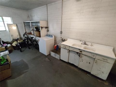 Tiny photo for 995 W 11th Avenue, Mount Dora, FL 32757 (MLS # G5101519)