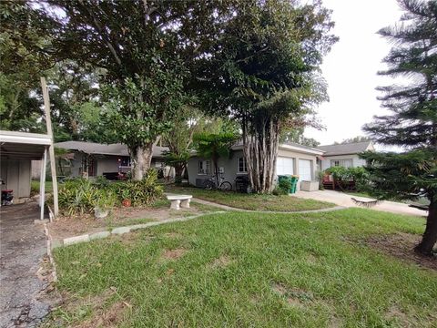 Tiny photo for 995 W 11th Avenue, Mount Dora, FL 32757 (MLS # G5101519)