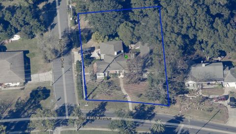 Tiny photo for 995 W 11th Avenue, Mount Dora, FL 32757 (MLS # G5101519)
