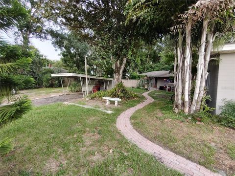 Tiny photo for 995 W 11th Avenue, Mount Dora, FL 32757 (MLS # G5101519)