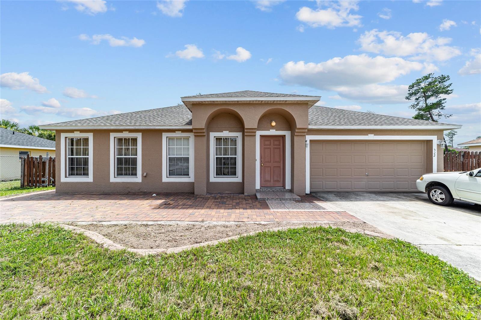 522 MARION OAKS LANE