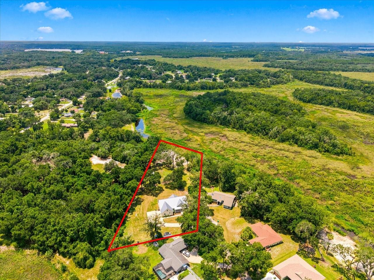 32 N SHADOW WOOD DRIVE
