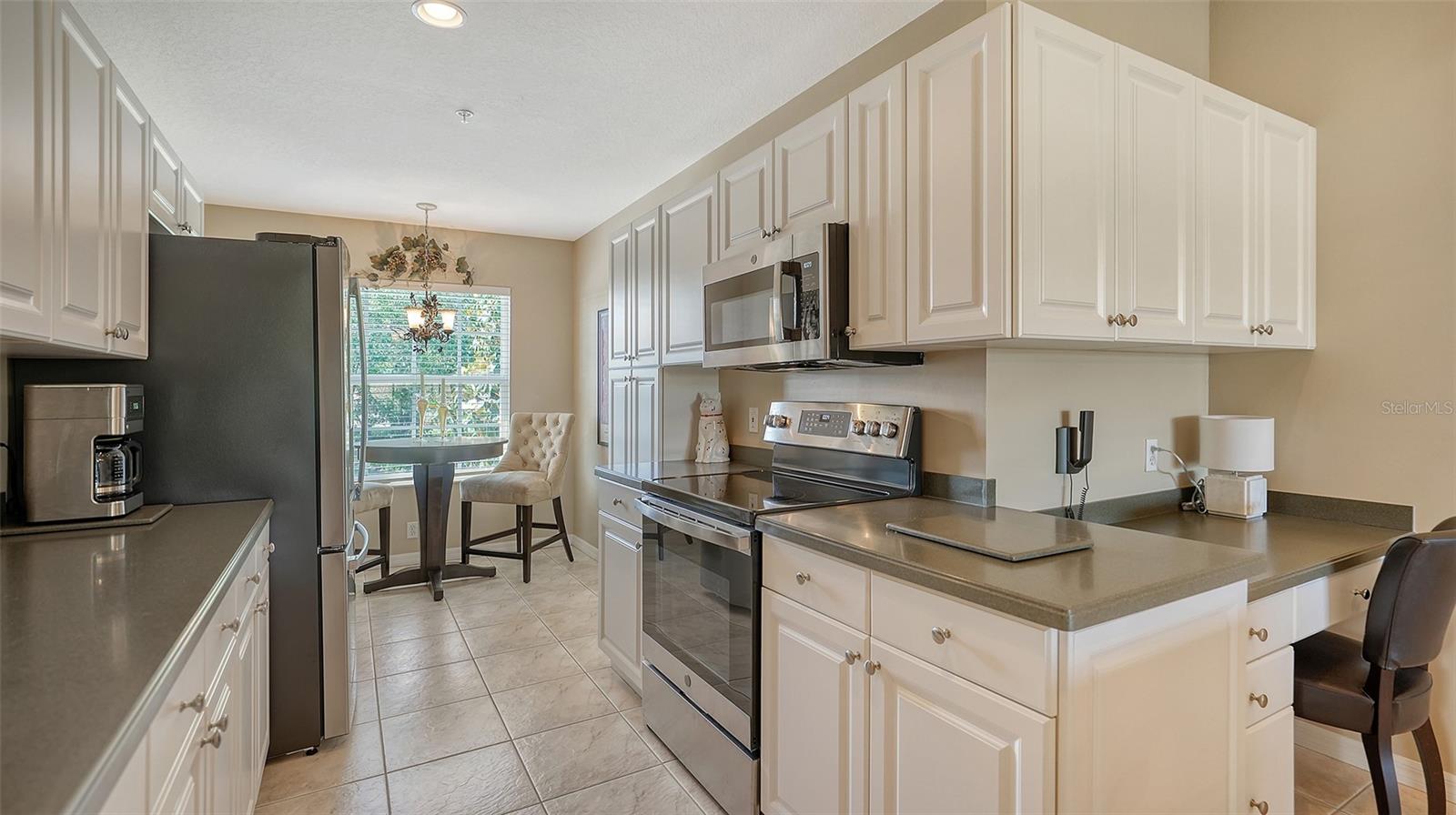 MAGNOLIA CROSSING - Residential