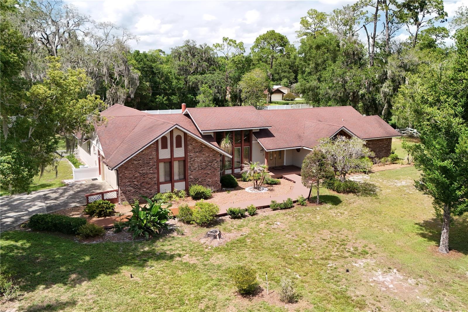 338 ROCKWELL CIRCLE