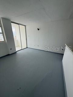 CONDOMINIUM DIPLOMAT - Residential