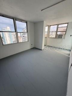 CONDOMINIUM DIPLOMAT - Residential