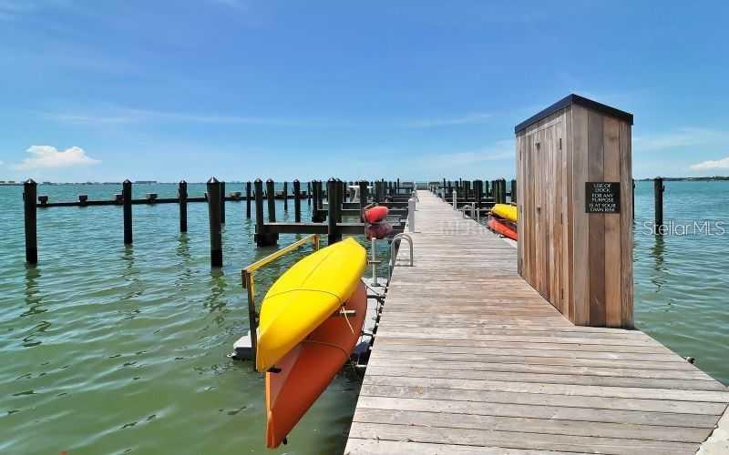 CONDO ON THE BAY TOWER I - Residential