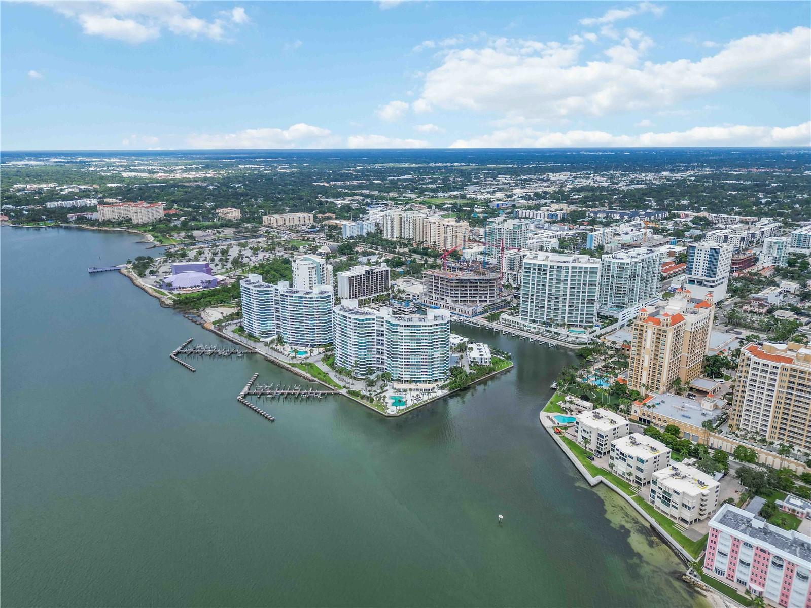 CONDO ON THE BAY TOWER I - Residential