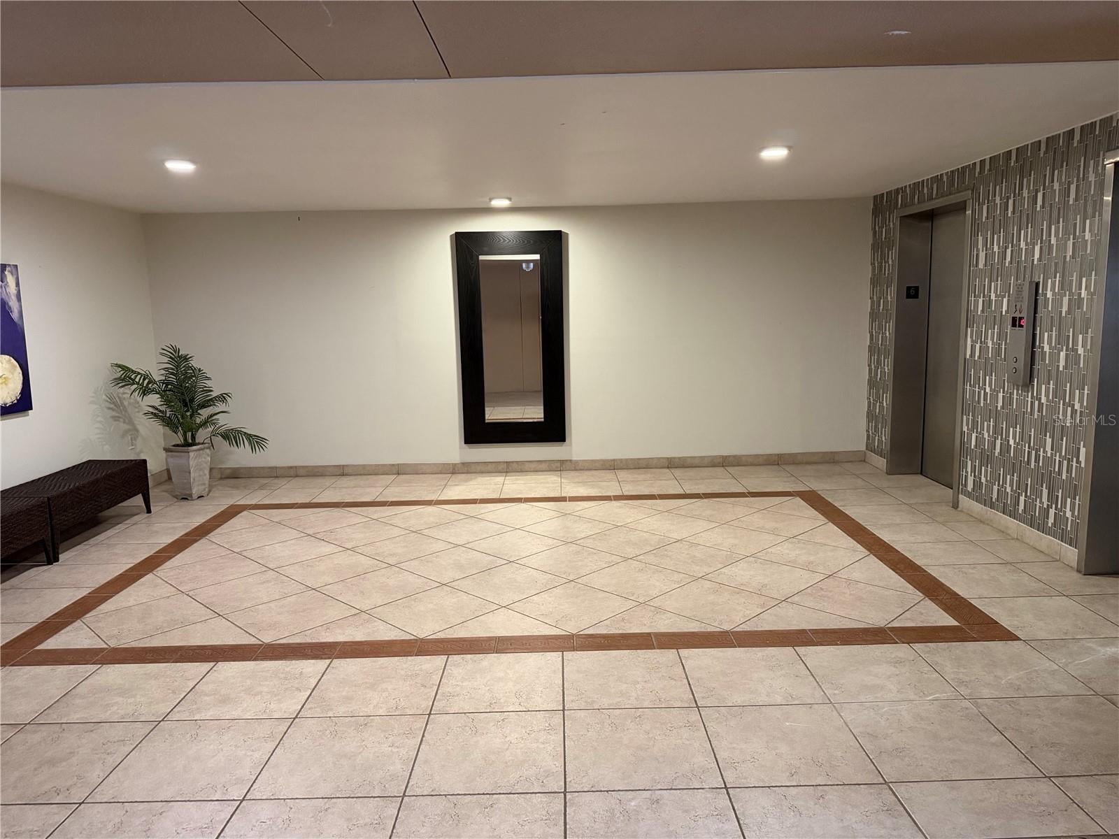 5200 BRITTANY DRIVE S 609