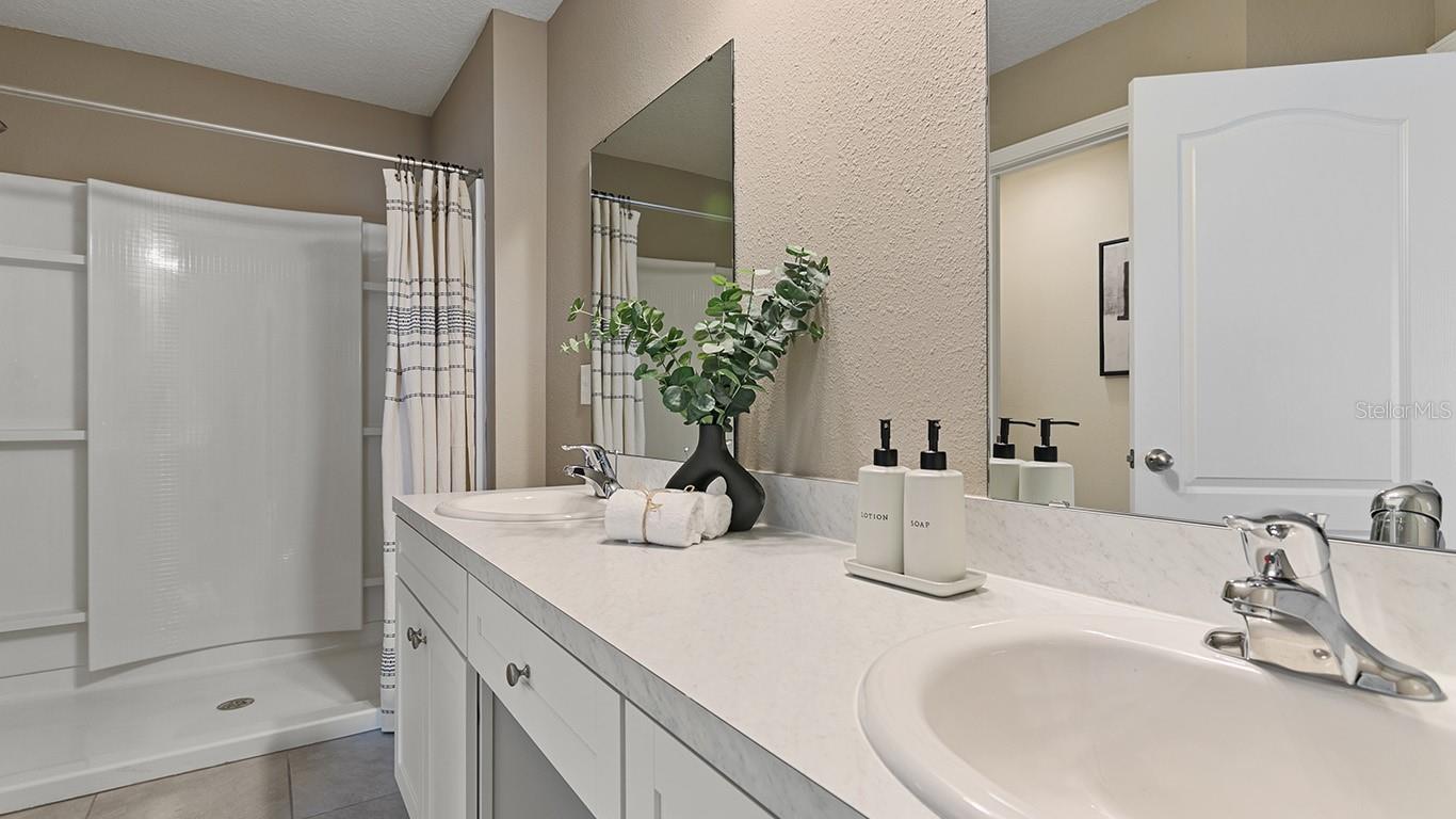 BRIDGEWATER - Residential