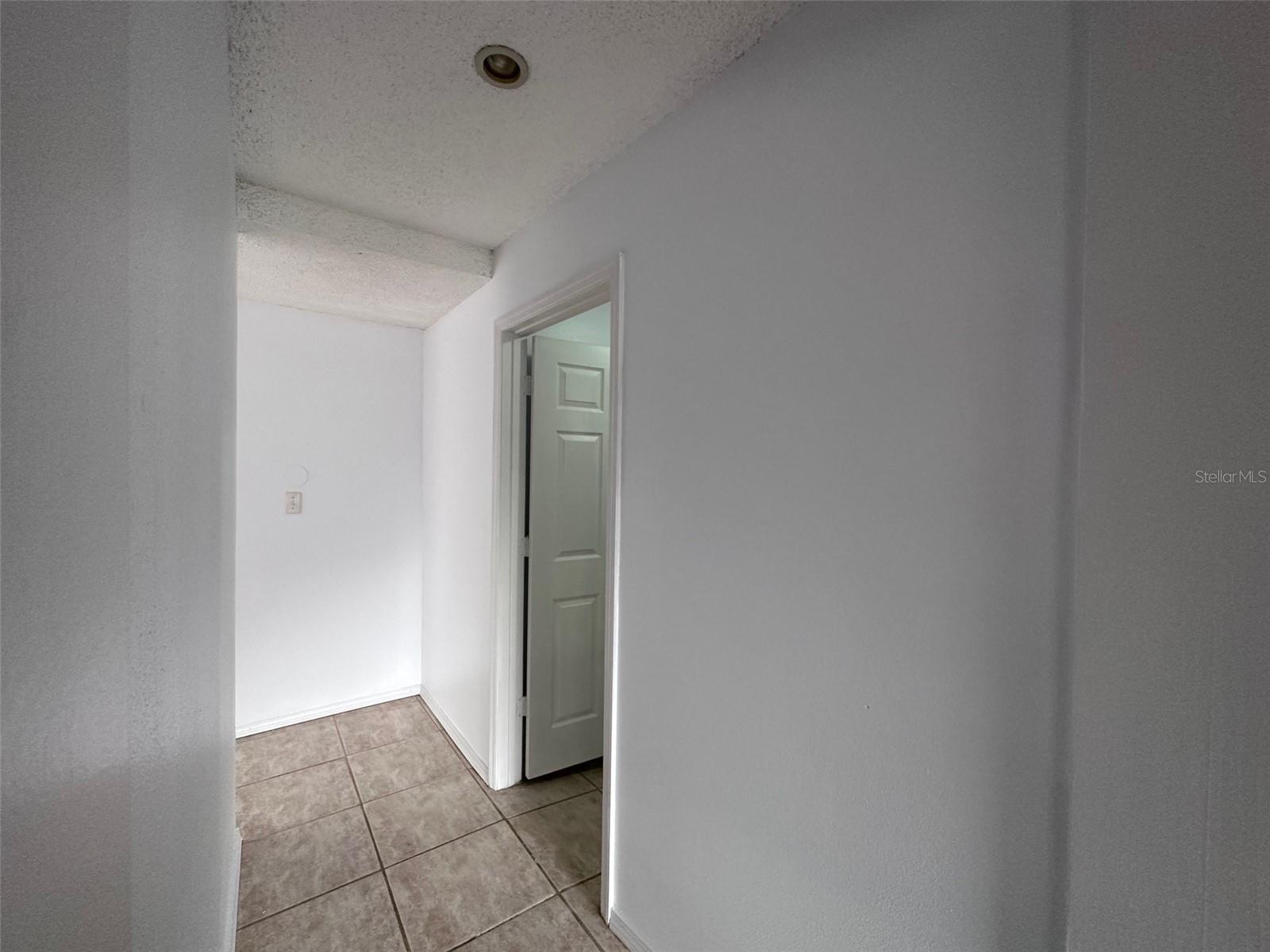 SUNBURST COURT - Residential Lease