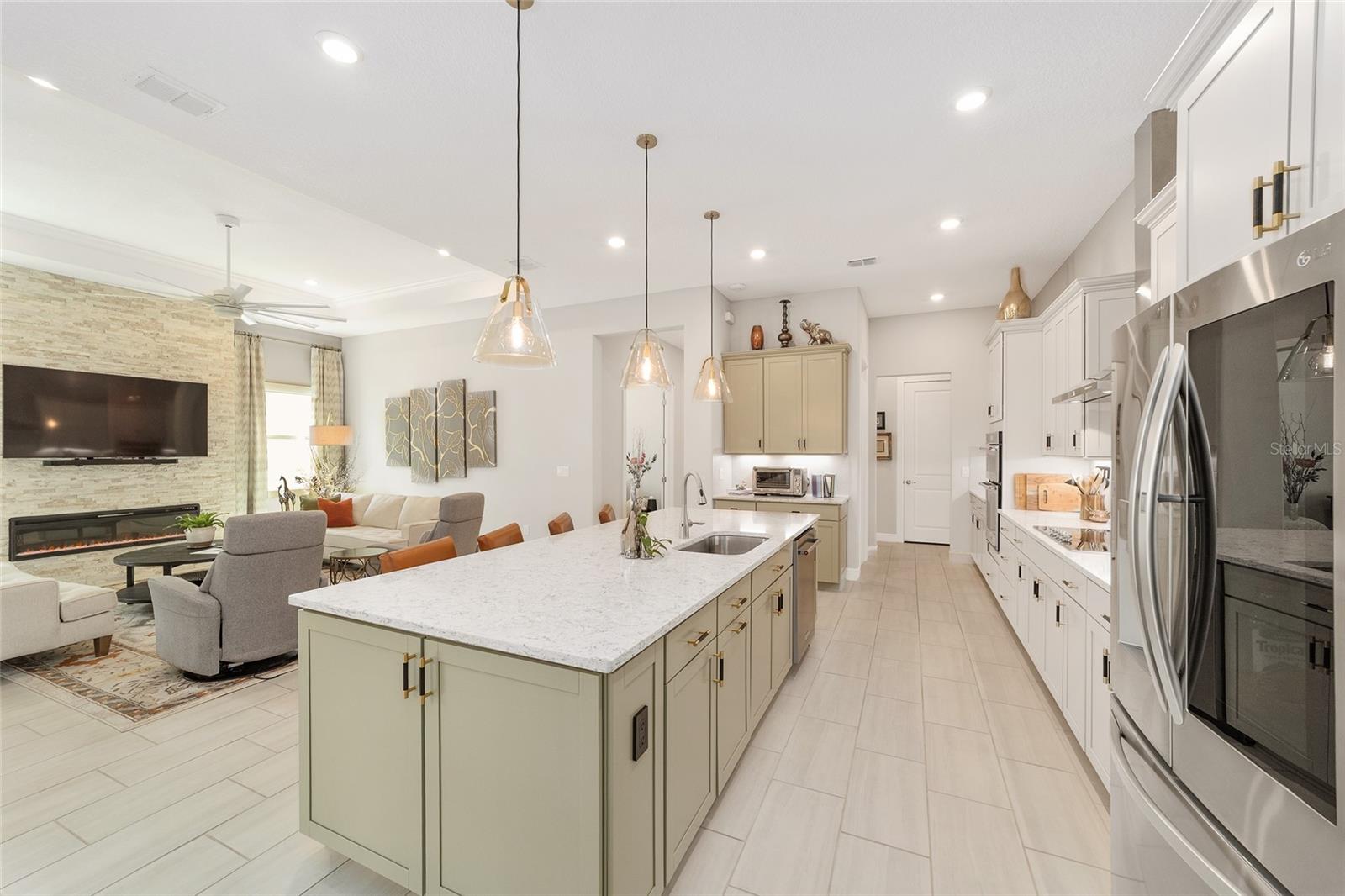 STONE CREEK BY DEL WEBB BRIDLEWOOD - Residential