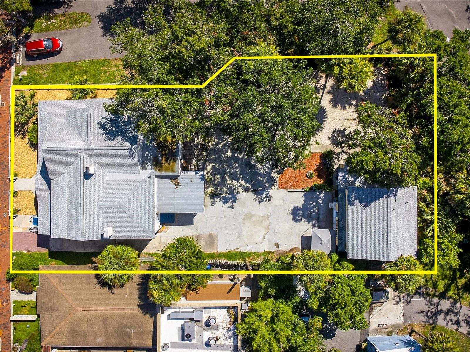 219 MAGNOLIA AVENUE