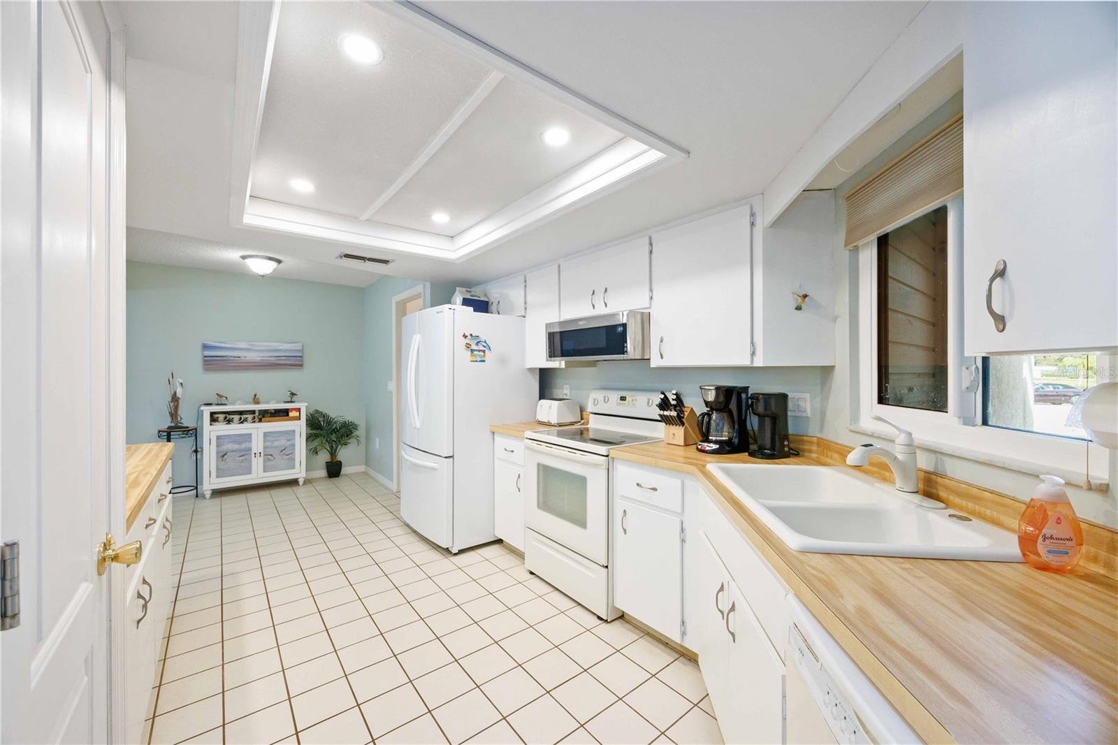 CHESTNUT CREEK VILLAS - Residential