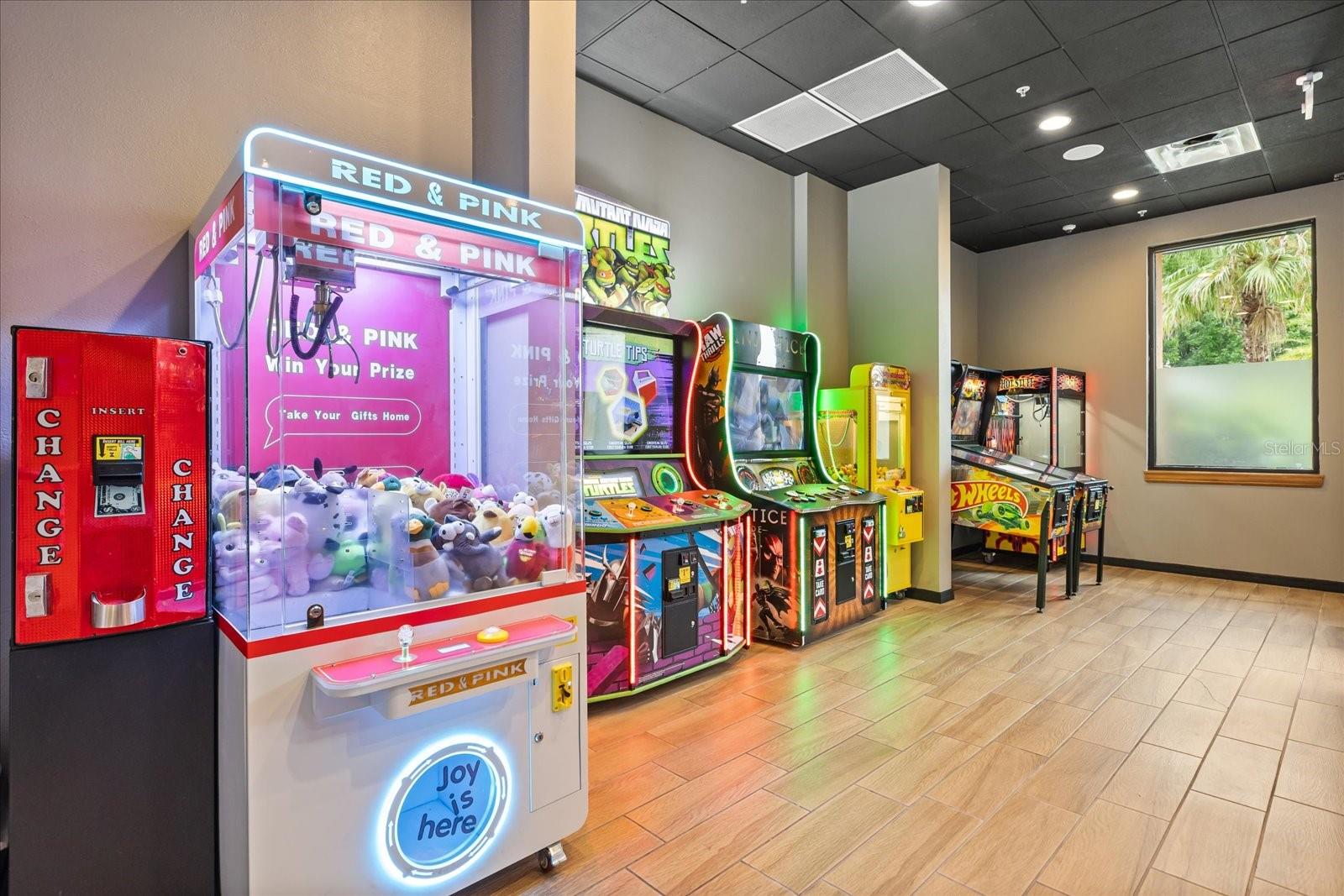 REGAL OAKS AT OLD TOWN - Residential