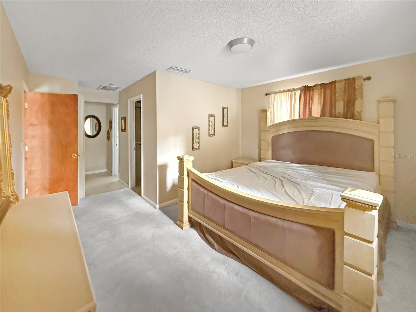 DELTONA LAKES UNIT 22 - Residential Lease