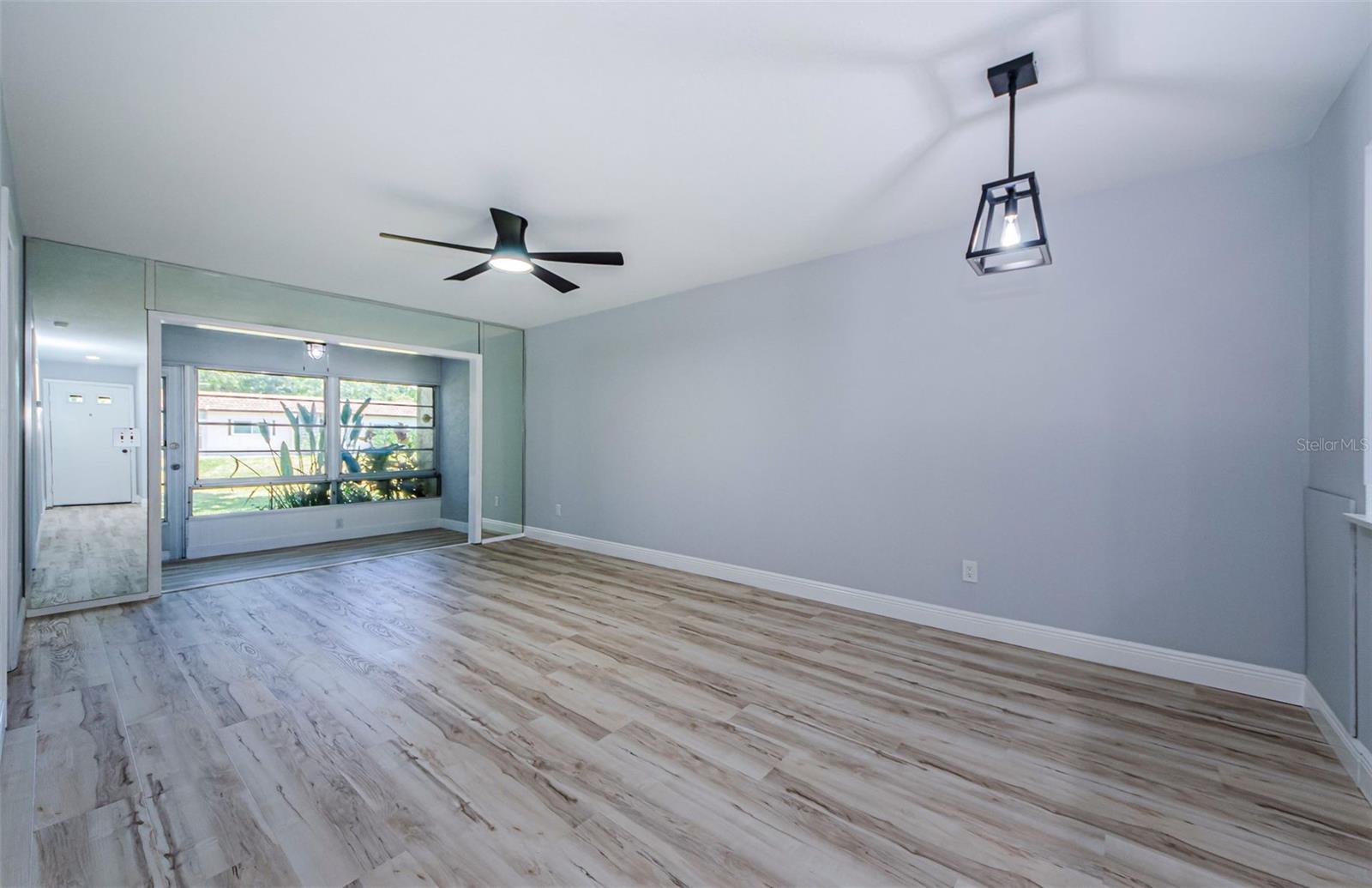 3143 MISSION GROVE DRIVE